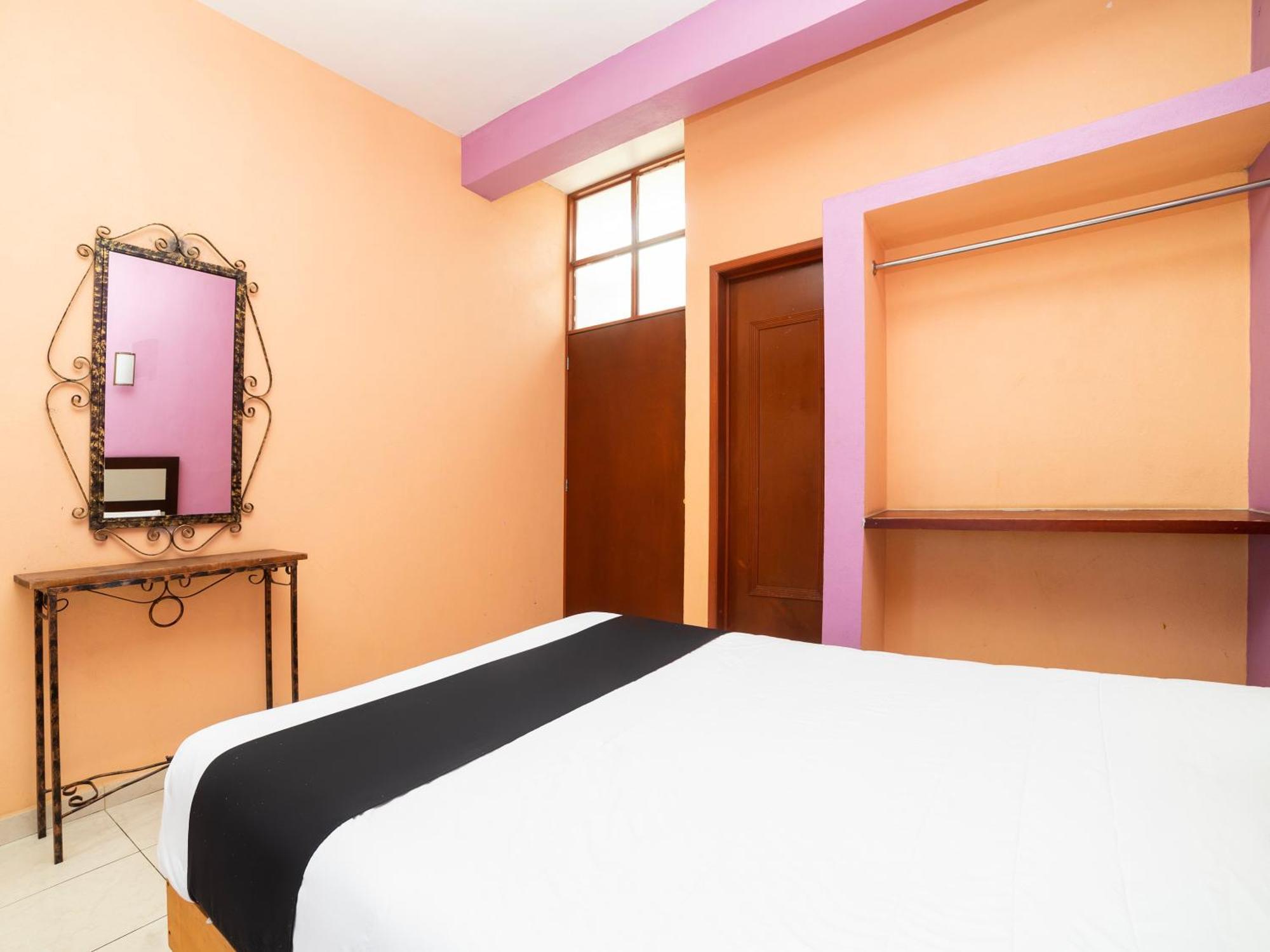 Villas El Paraiso, El Rollo Tlaquiltenango 部屋 写真