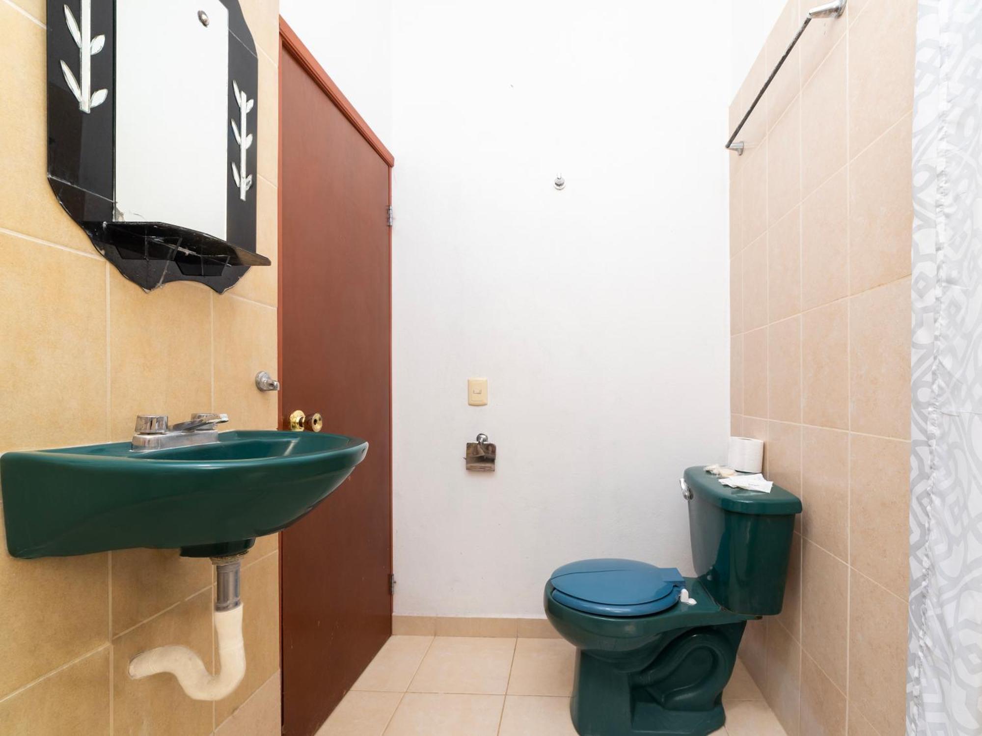 Villas El Paraiso, El Rollo Tlaquiltenango 部屋 写真